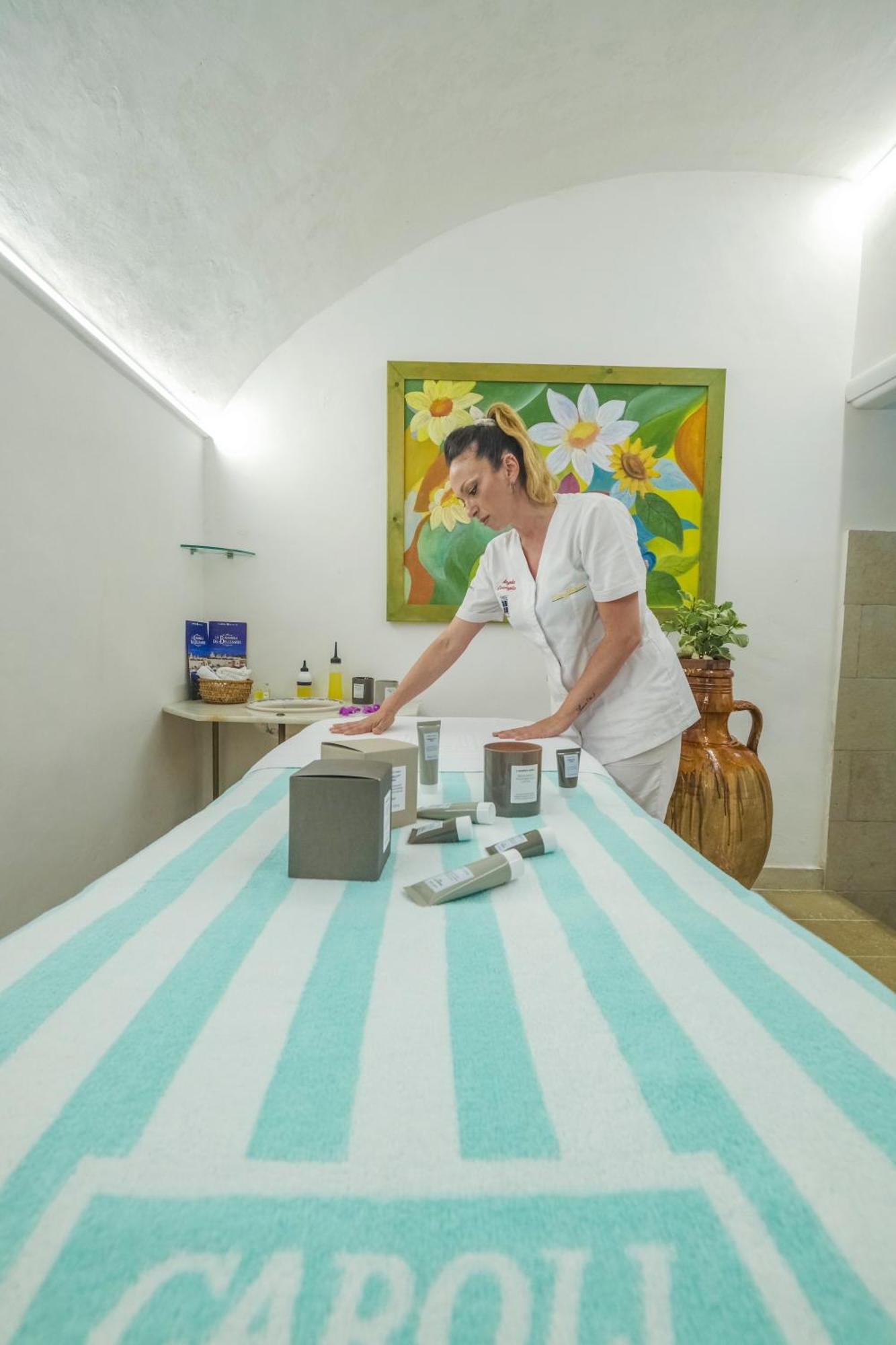 Hotel Terminal - Caroli Hotels Santa Maria di Leuca ภายนอก รูปภาพ