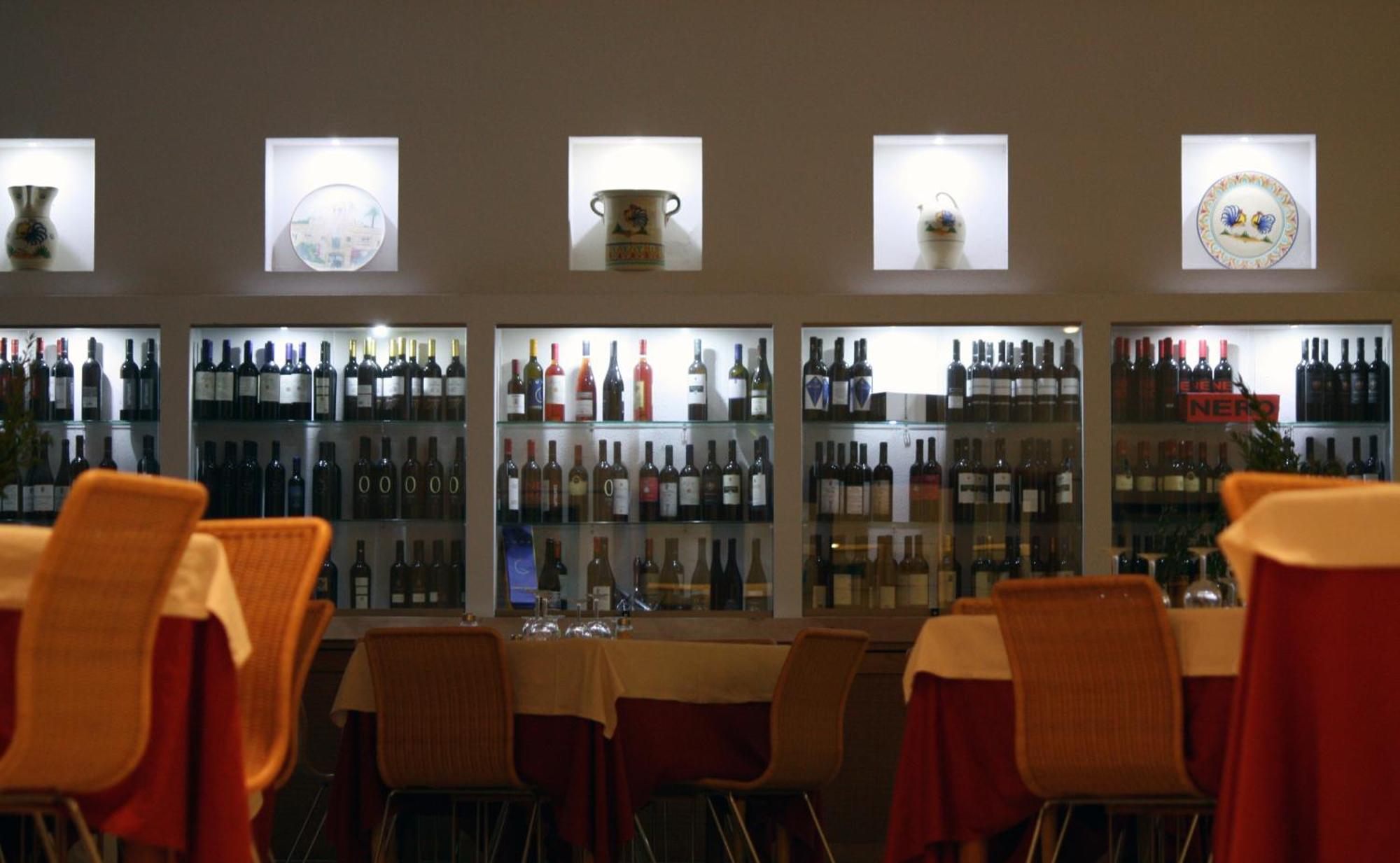 Hotel Terminal - Caroli Hotels Santa Maria di Leuca ภายนอก รูปภาพ
