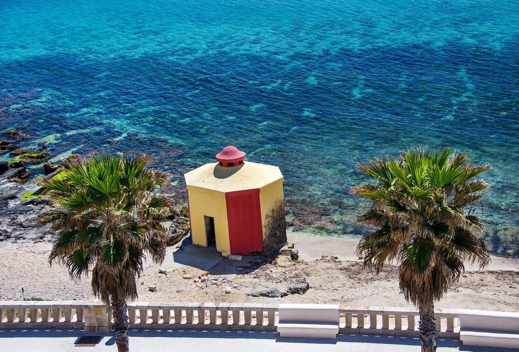 Hotel Terminal - Caroli Hotels Santa Maria di Leuca ภายนอก รูปภาพ